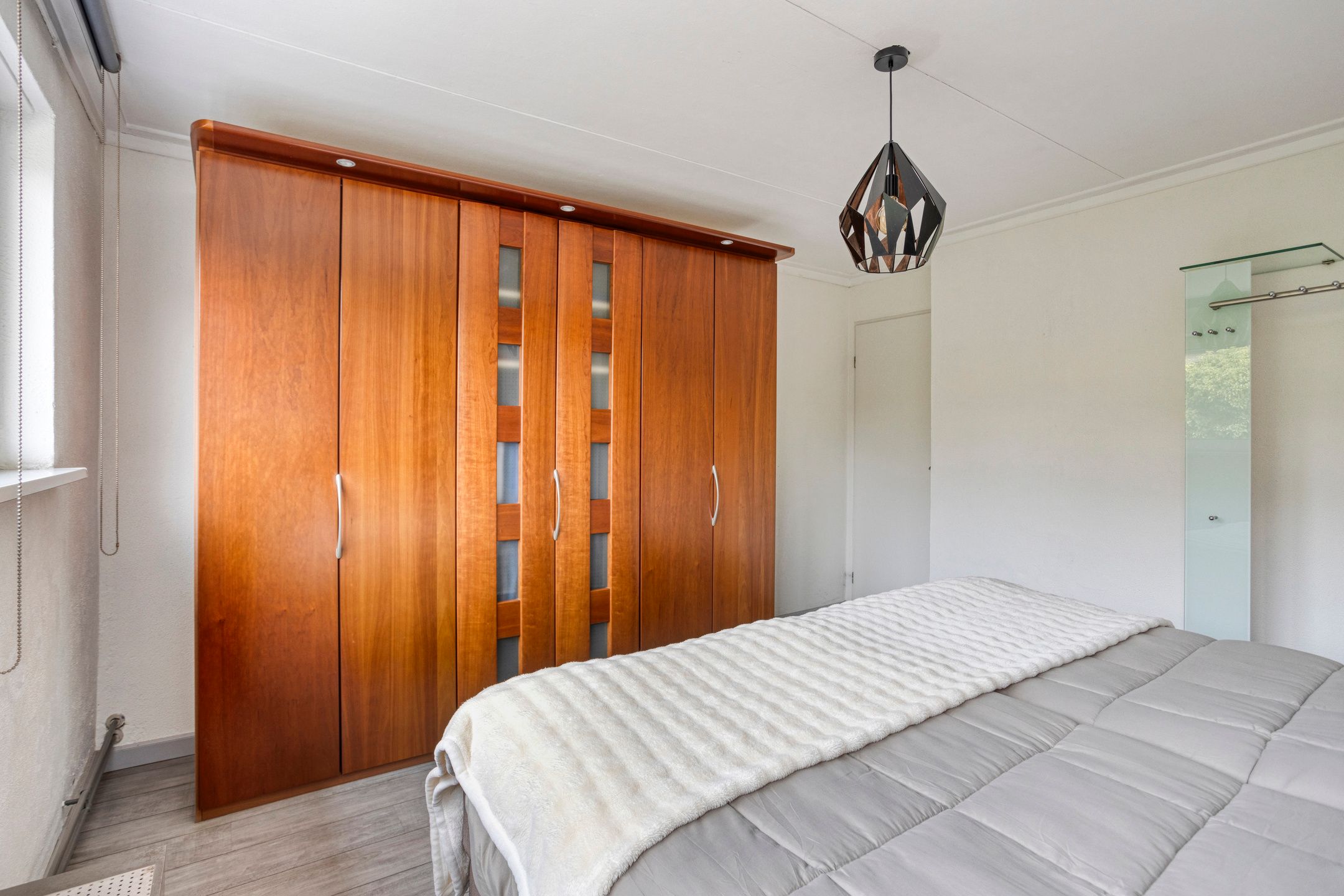 Photo 18 of Arthur van Schendelstraat 16