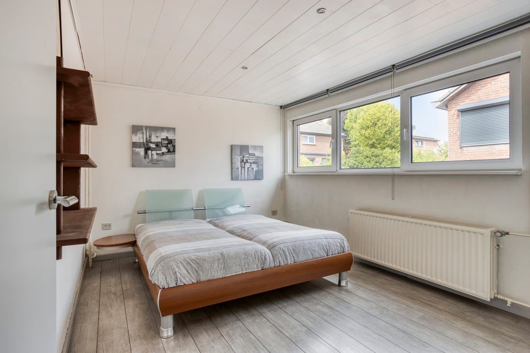 Photo 22 of Arthur van Schendelstraat 16