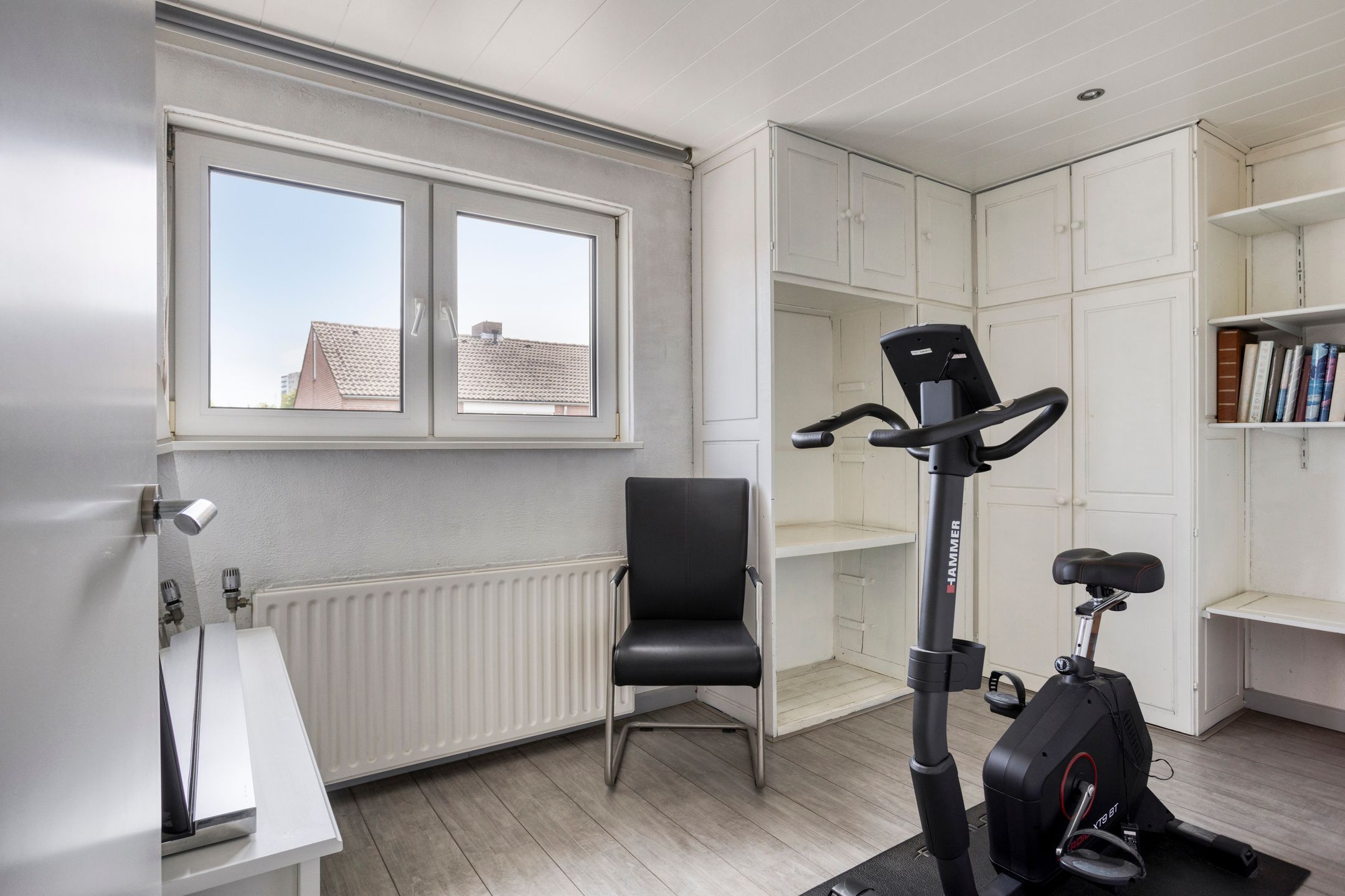 Photo 24 of Arthur van Schendelstraat 16