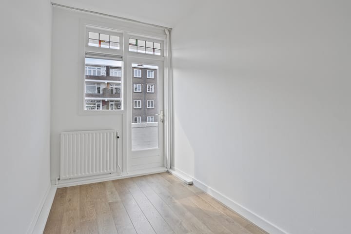 Foto 17 van Van der Meydestraat 24-C