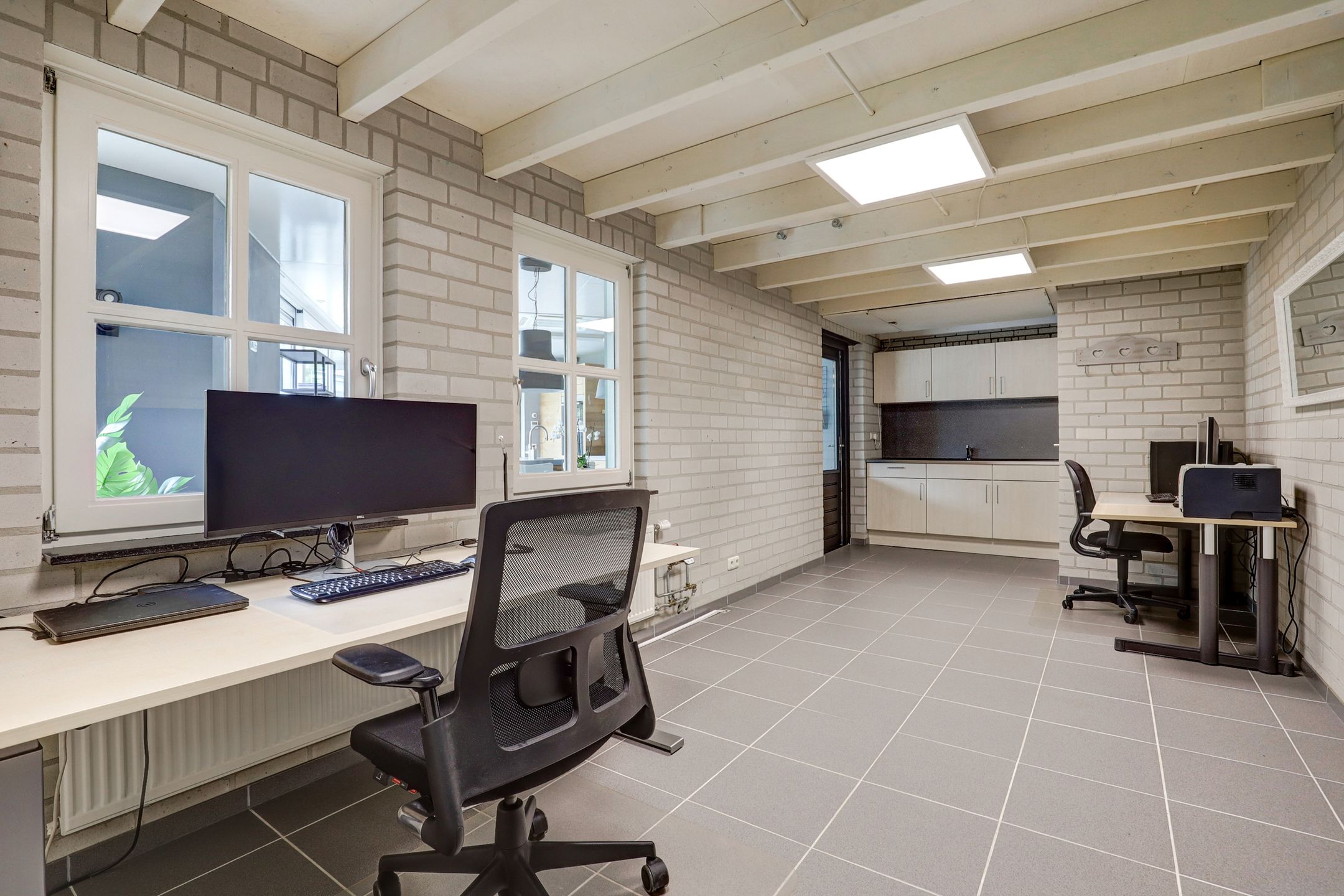 Photo 27 of Theod. Pubbenstraat 9