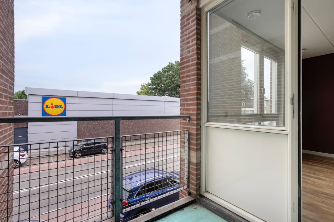 Photo 8 of Spoorstraat 5-F