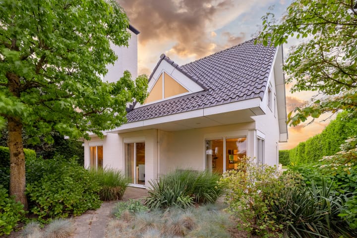 Photo 5 of Voorstraat 113