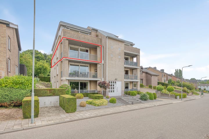 Foto 1 van Hoogbeek 28-D