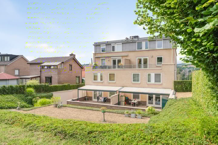 Foto 28 van Hoogbeek 28-D