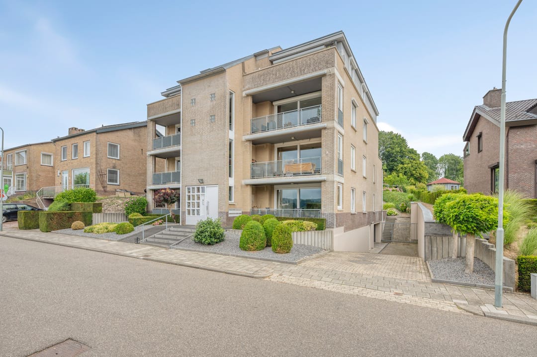 Foto 32 van Hoogbeek 28-D