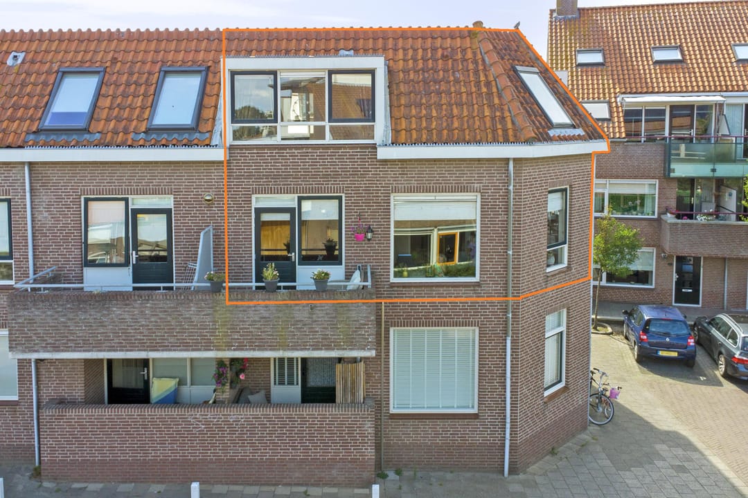 Foto 1 van Secretaris Varkevisserstraat 172