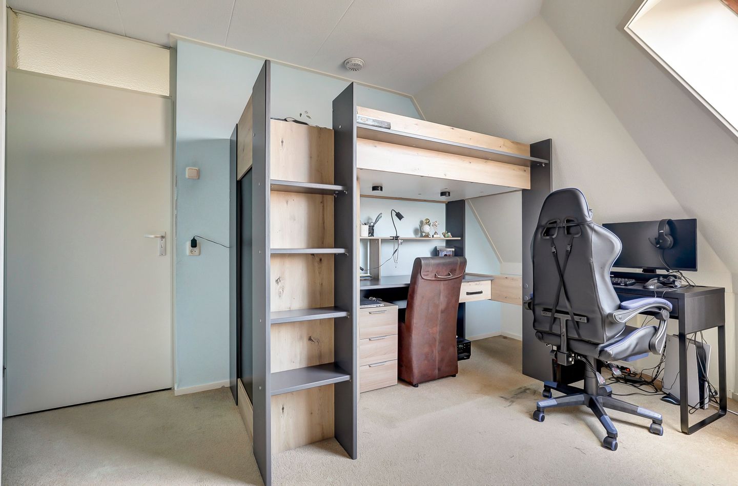 Foto 29 van Secretaris Varkevisserstraat 172