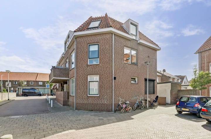 Foto 35 van Secretaris Varkevisserstraat 172