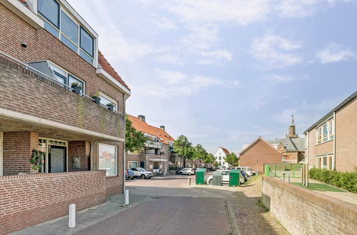 Foto 38 van Secretaris Varkevisserstraat 172