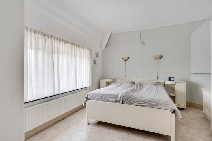 Photo 11 of Schoolstraat 9