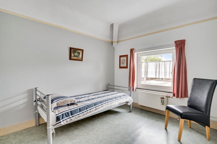 Photo 14 of Schoolstraat 9