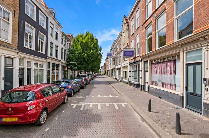 Photo 4 of Herderinnestraat 1