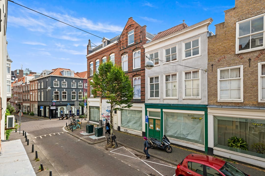 Photo 11 of Herderinnestraat 1