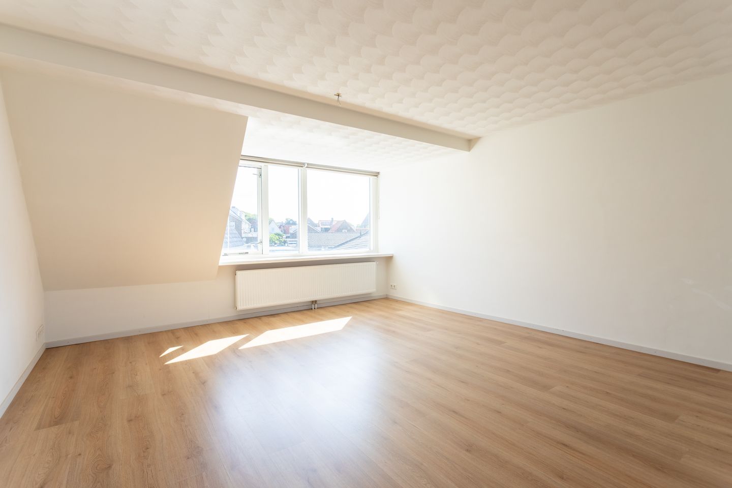 Photo 5 of Julianastraat 9-A