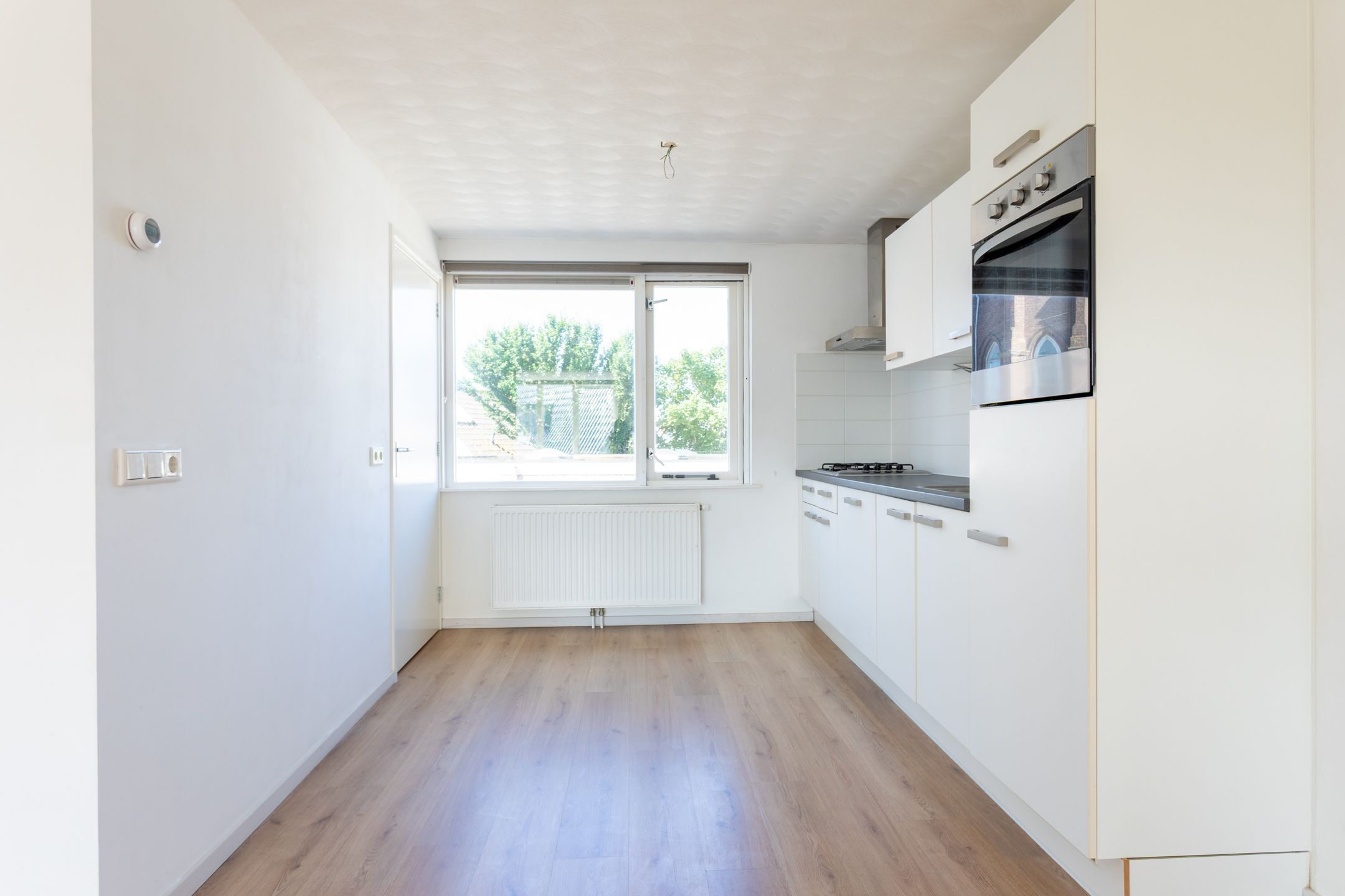 Photo 12 of Julianastraat 9-A