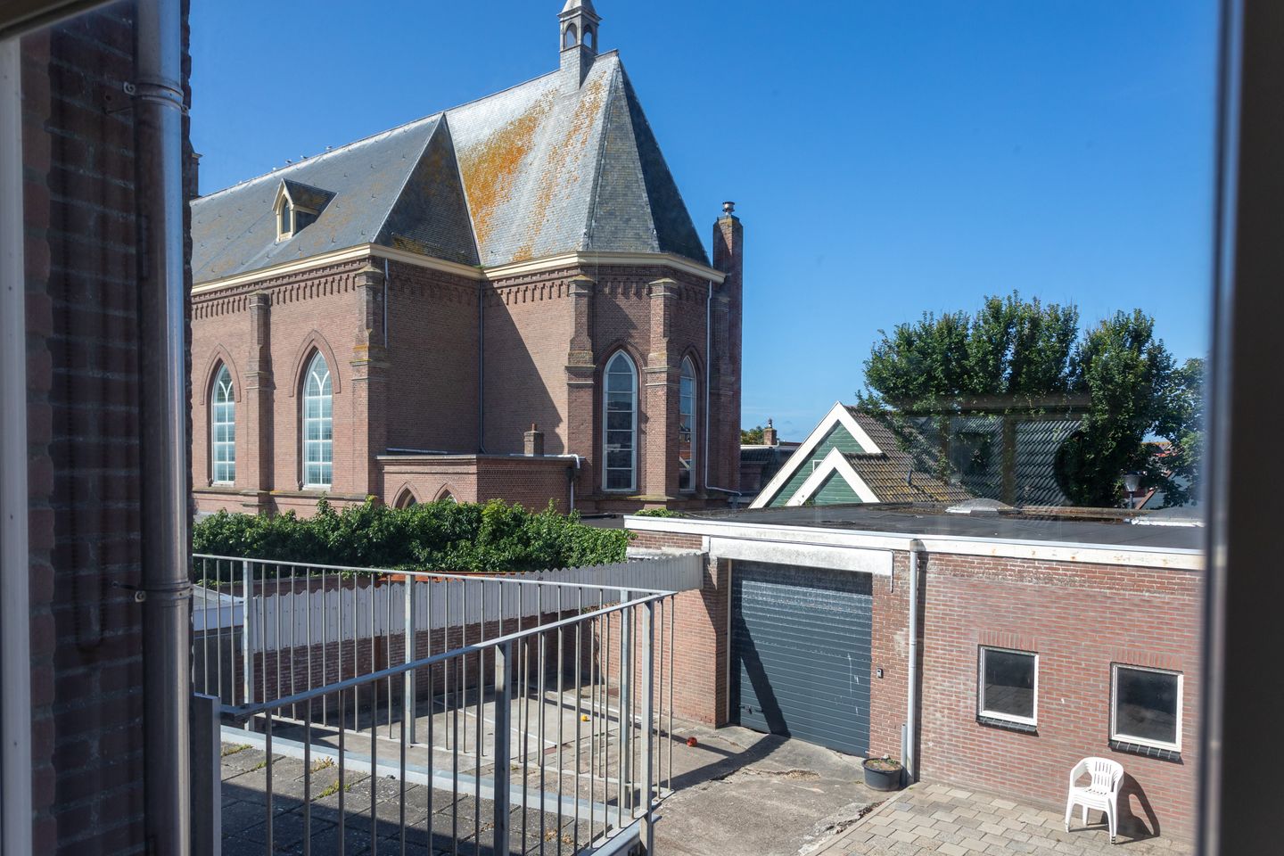 Photo 14 of Julianastraat 9-A