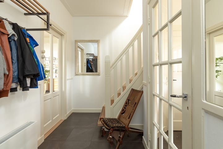 Photo 13 of Van Ostadelaan 52