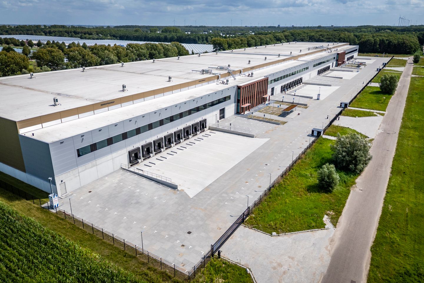 View photo 2 of Hameiweg 10