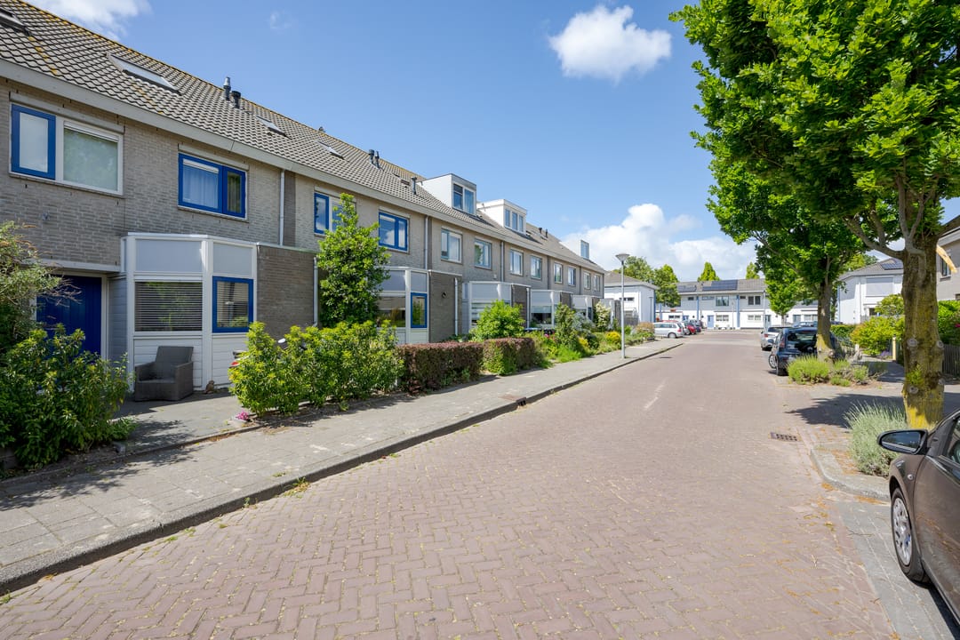 Foto 8 van Dr. Martinus van der Stoelstraat 13