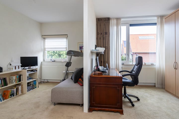 Foto 21 van Peterseliestraat 8