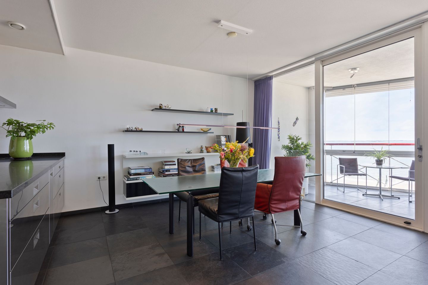 Foto 10 van Boulevard Bankert 548