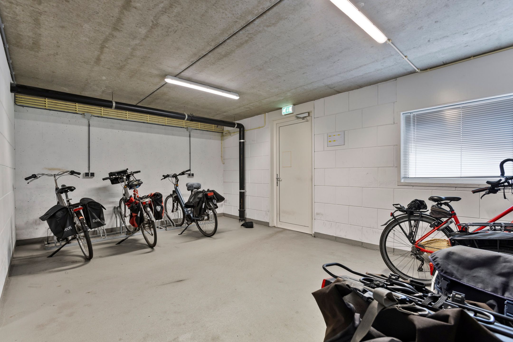 Foto 39 van Boulevard Bankert 548