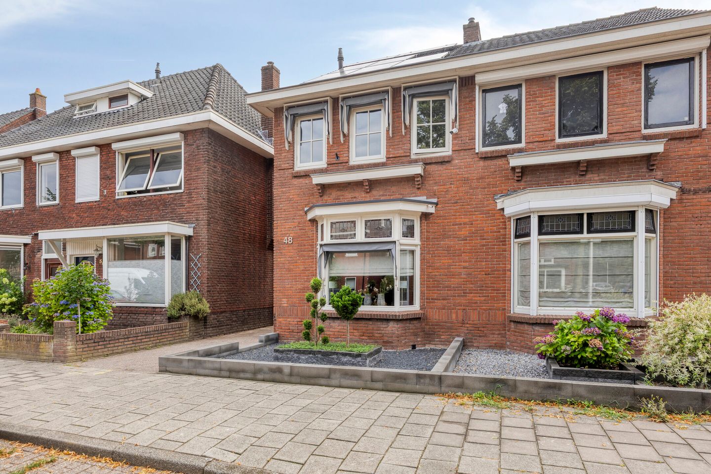 Foto 1 van Dahliastraat 48