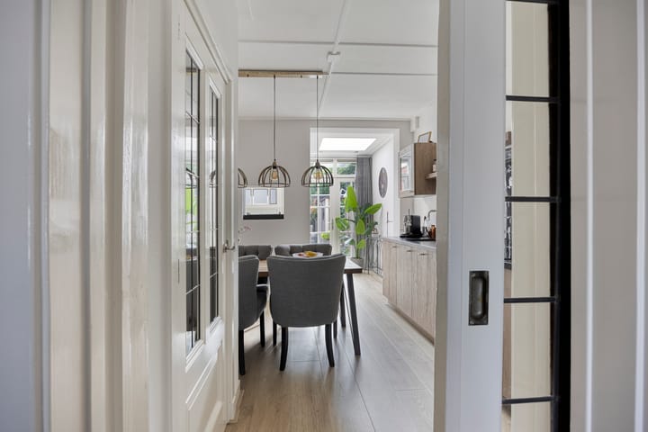 Foto 8 van Dahliastraat 48