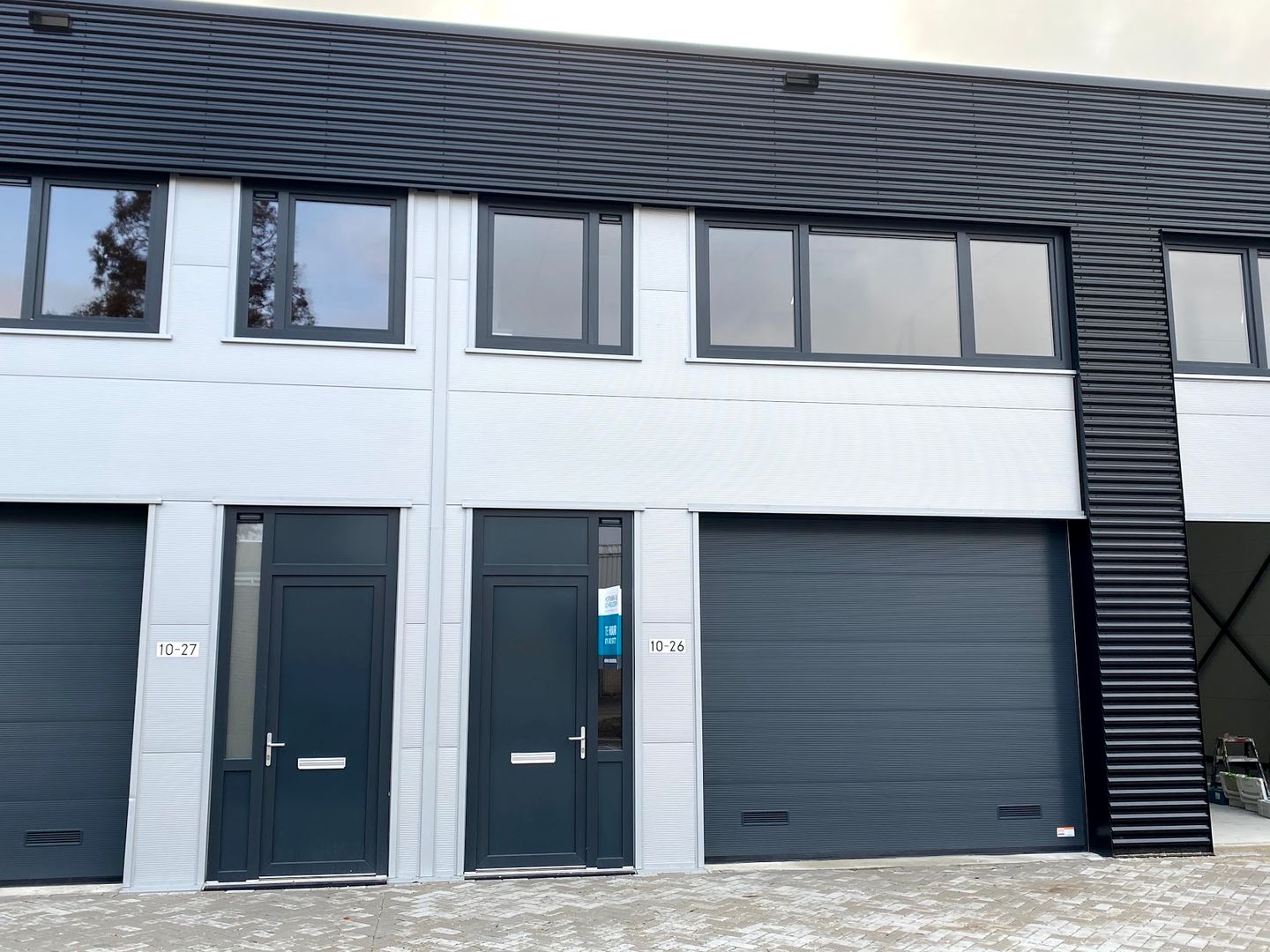 Bekijk foto 2 van Aluminiumstraat 10-26