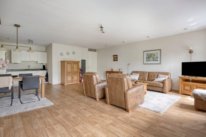 Foto 6 van Zomertaling 11