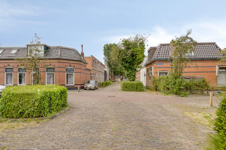 Foto 31 van Groningerstraat 8