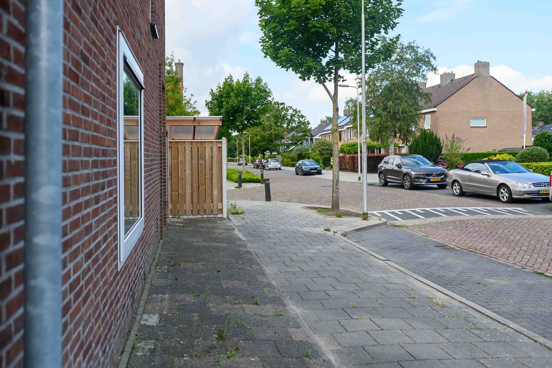 Foto 46 van Prof. ter Veenstraat 74