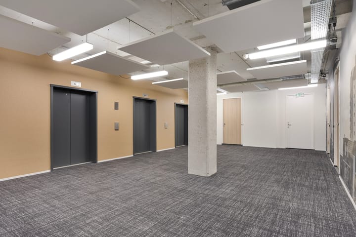 Foto 30 van Van Vollenhovenstraat 3-713