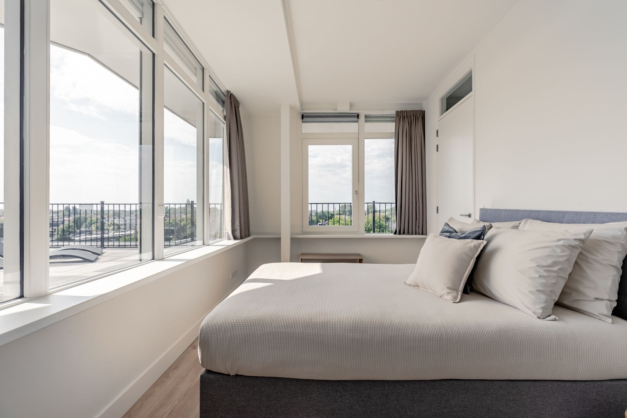 Photo 3 of Zijlweg 148-C409