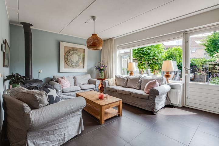 Foto 2 van van Neslaan 53