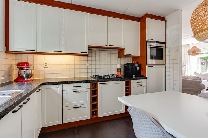 Foto 11 van van Neslaan 53