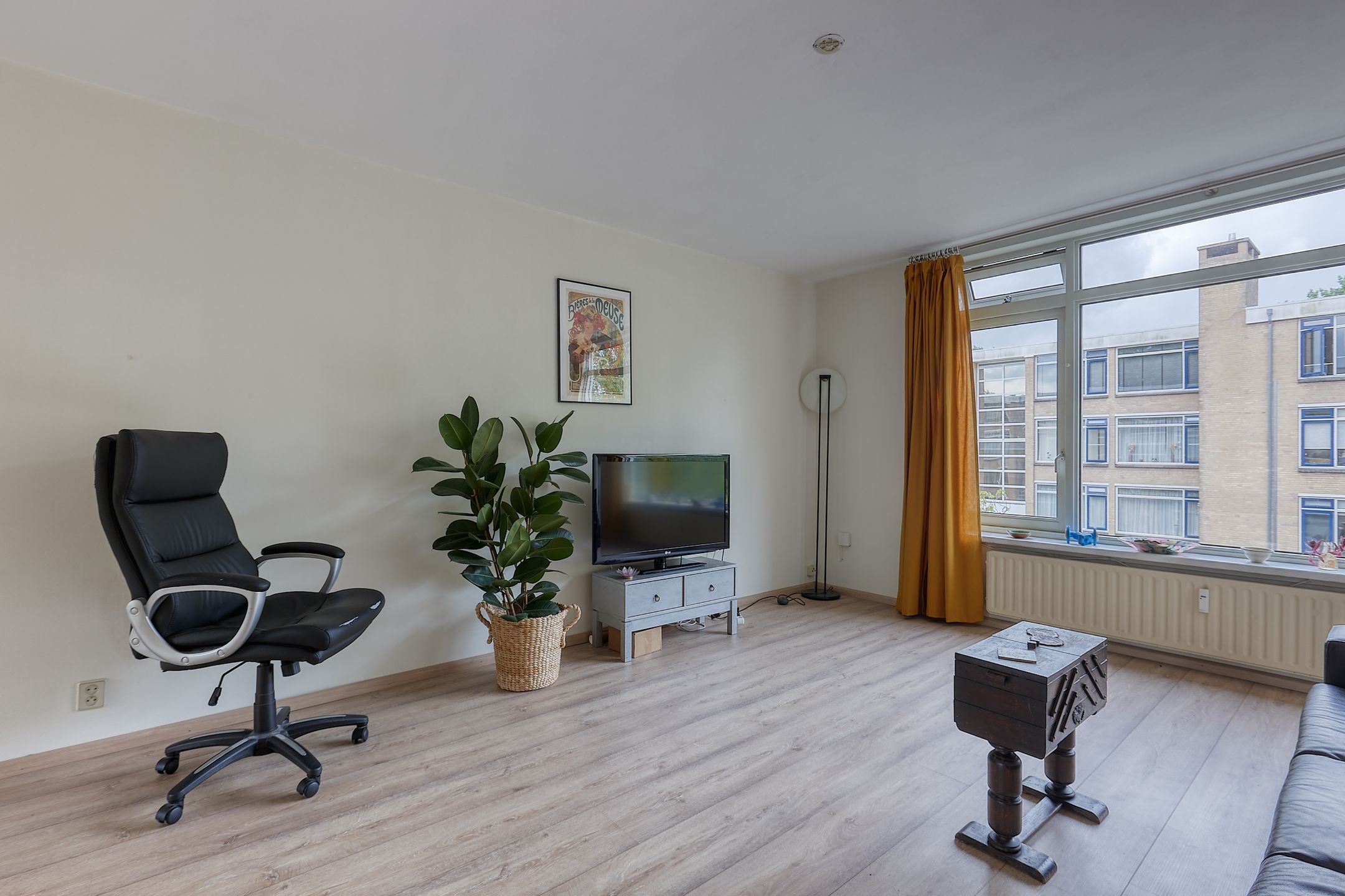 Photo 9 of Van der Haertstraat 54