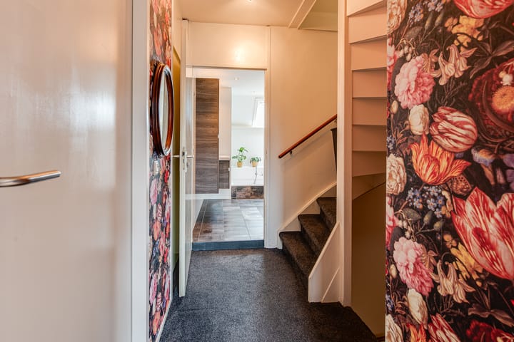 Foto 33 van van Neslaan 53