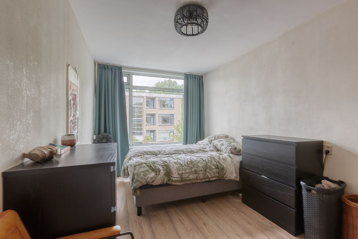Photo 19 of Van der Haertstraat 54