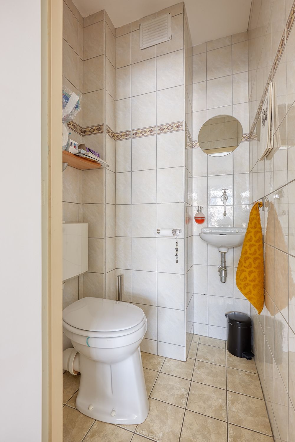 Photo 22 of Van der Haertstraat 54