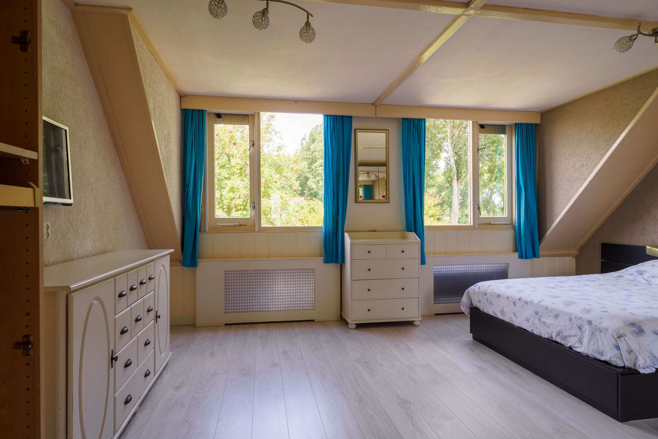 Foto 12 van Mosselstraat 43