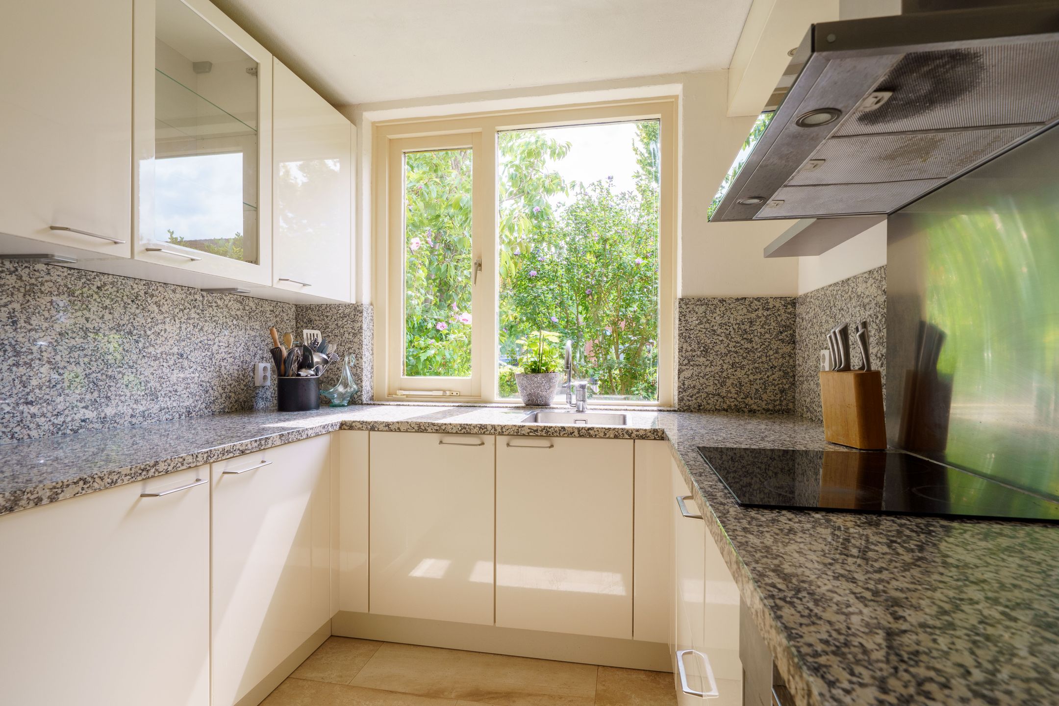 Foto 9 van Mosselstraat 43