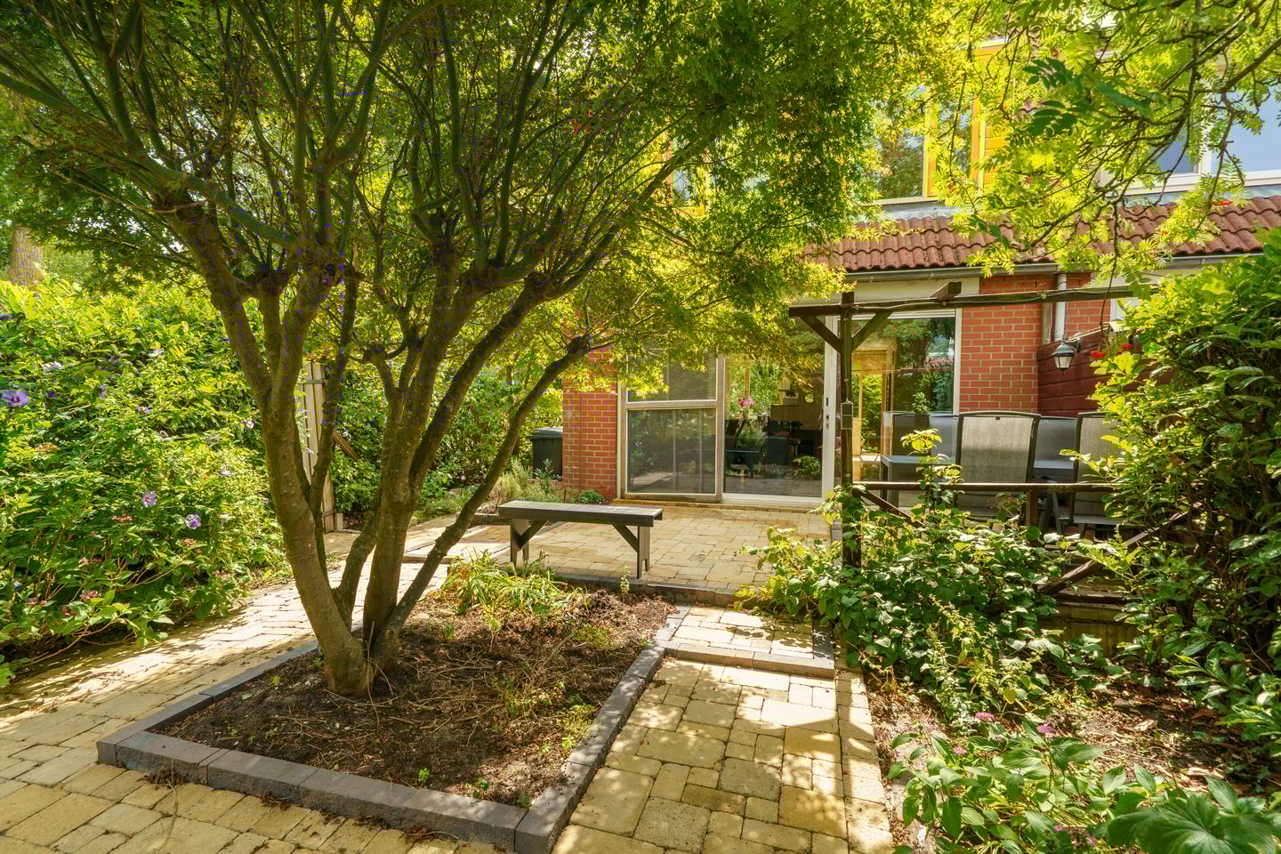 Foto 25 van Mosselstraat 43