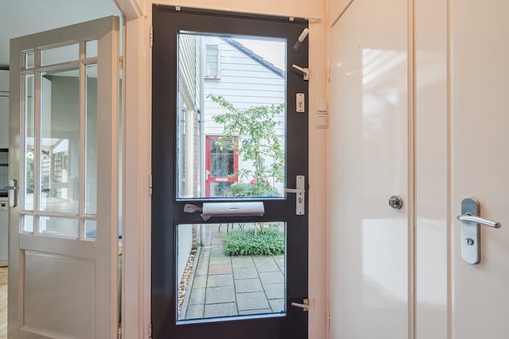 Foto 9 van Van Zuijlenstraat 43