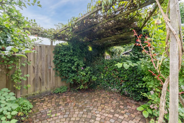 Foto 44 van Van Zuijlenstraat 43