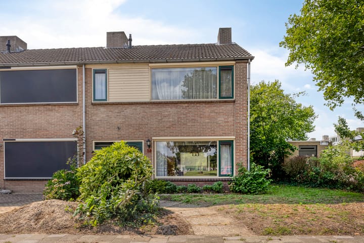 Kamperfoeliestraat 32