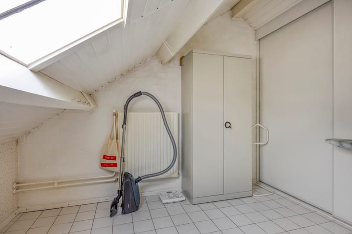 Photo 42 of Jasmijnstraat 3