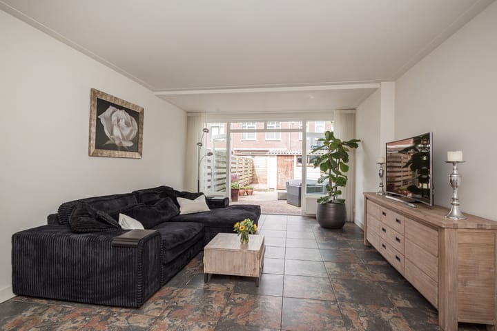 Foto 4 van Lijnbaanstraat 4