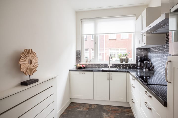 Foto 14 van Lijnbaanstraat 4